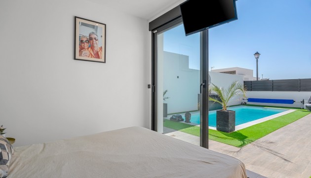 Herverkoop - Detached Villa - Fortuna