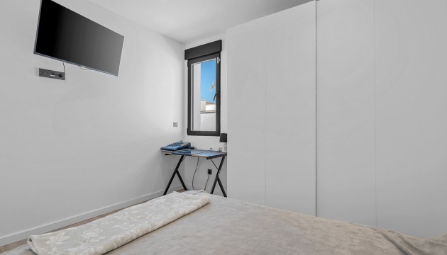 Herverkoop - Detached Villa - Fortuna