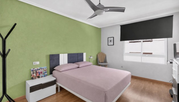 Odsprzedaż - Apartment - Alicante - Calle García Andreu