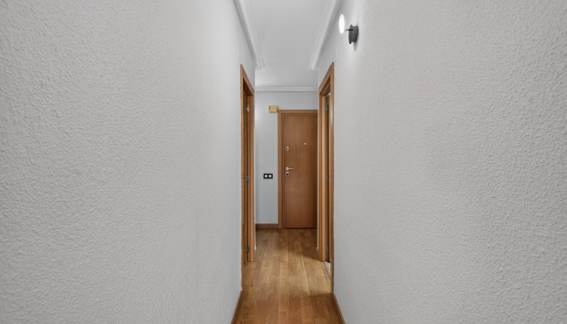 Odsprzedaż - Apartment - Alicante - Calle García Andreu