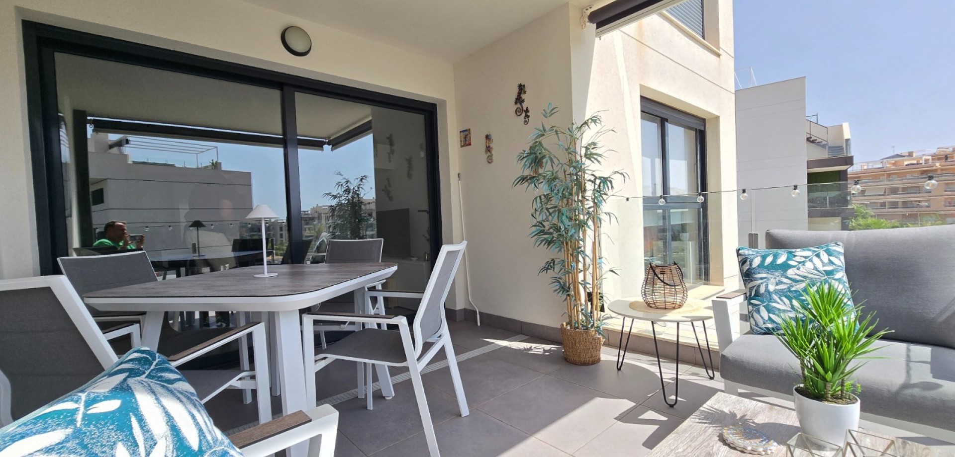 Apartment in Villamartin - Image 2