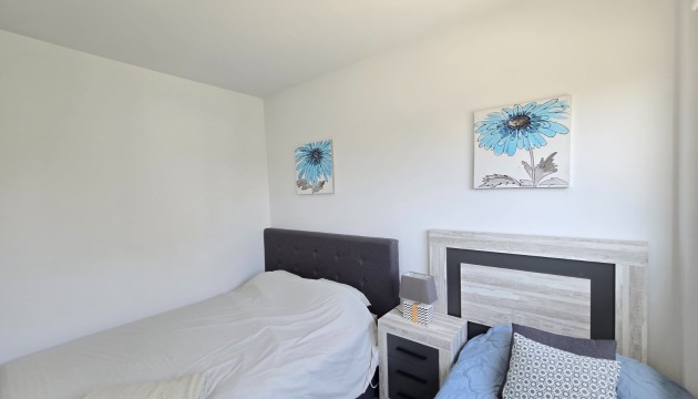 Odsprzedaż - Apartment - Orihuela Costa - Villamartín
