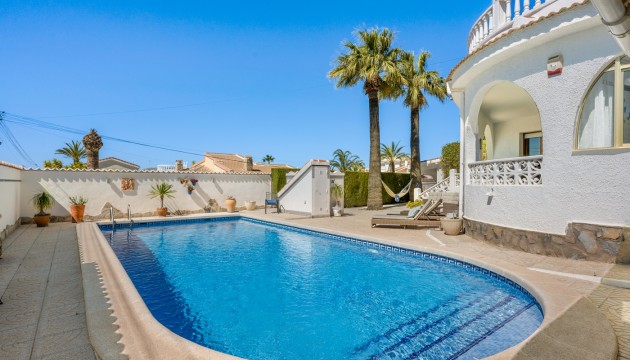 Videresalg - Detached Villa - Ciudad Quesada