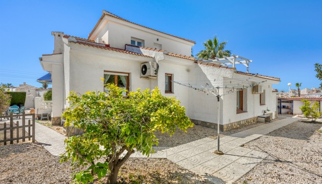 Videresalg - Detached Villa - Ciudad Quesada