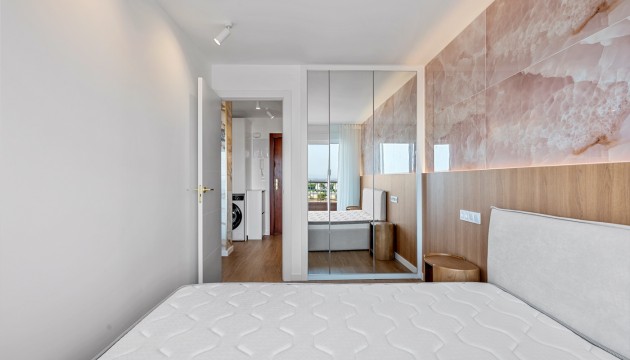 Odsprzedaż - Apartment - Torrevieja - Punta Prima