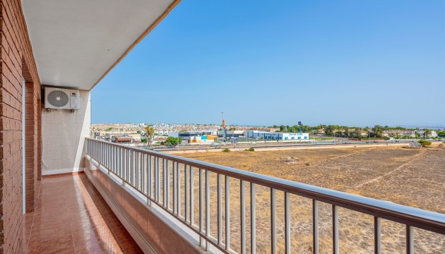 Odsprzedaż - Apartment - Torrevieja - Punta Prima