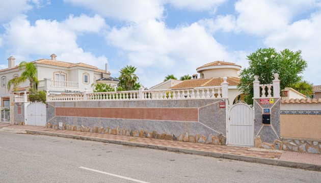Herverkoop - Detached Villa - Ciudad Quesada
