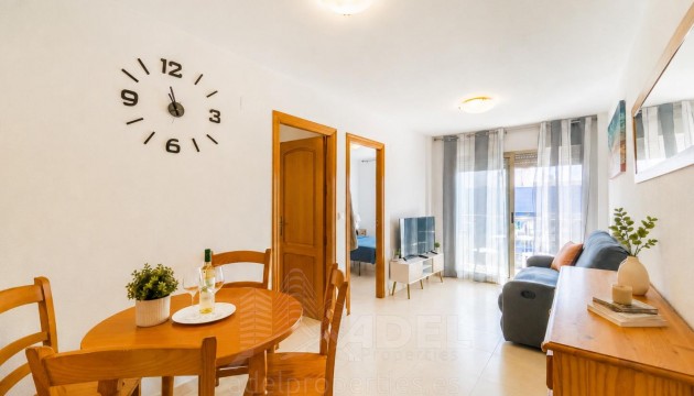 Odsprzedaż - Apartment - Torrevieja - Playa de los Locos