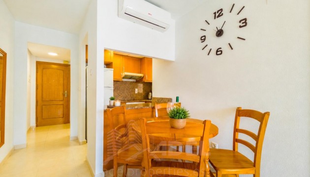 Odsprzedaż - Apartment - Torrevieja - Playa de los Locos