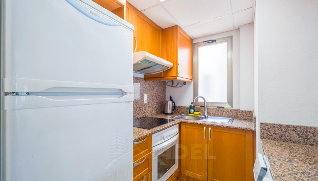 Odsprzedaż - Apartment - Torrevieja - Playa de los Locos