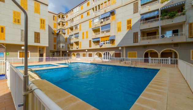 Odsprzedaż - Apartment - Torrevieja - El Acequión - Los Náufragos