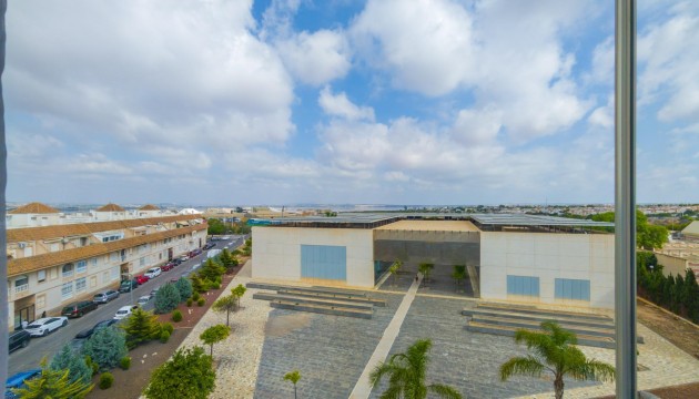 Odsprzedaż - Apartment - Torrevieja - El Acequión - Los Náufragos
