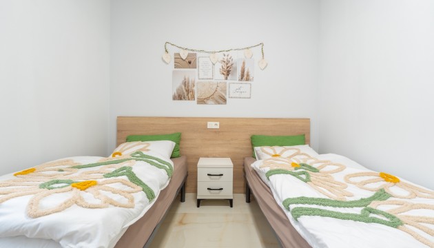 Odsprzedaż - Apartment - Orihuela Costa - Los Altos