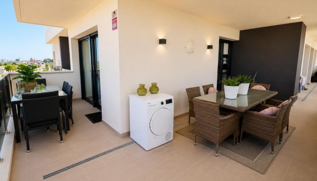 Odsprzedaż - Apartment - Orihuela Costa - Punta Prima