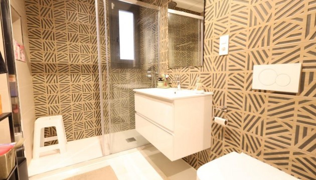 Odsprzedaż - Apartment - Orihuela Costa - Punta Prima