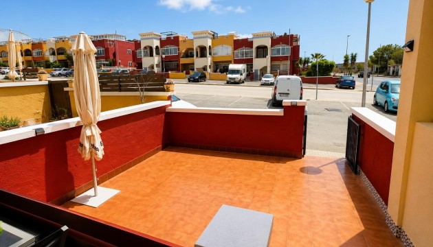 Odsprzedaż - Bungalow - Orihuela Costa - Los Altos
