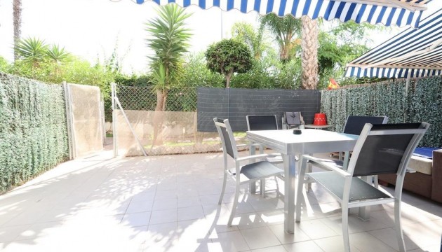 Odsprzedaż - Apartment - Orihuela Costa