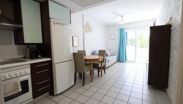 Odsprzedaż - Apartment - Orihuela Costa