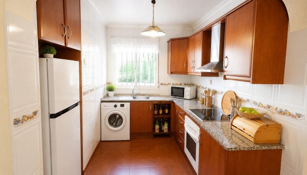 Odsprzedaż - Apartment - Orihuela Costa - Lomas de Cabo Roig