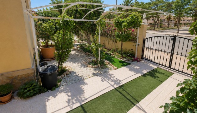 Odsprzedaż - Apartment - Orihuela Costa - Lomas de Cabo Roig