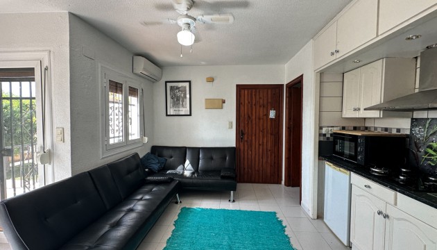 Resale - Bungalow - San Miguel de Salinas