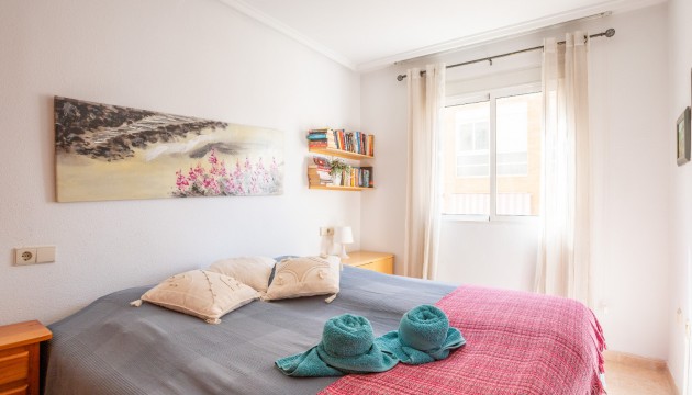 Перепродажа - Квартира - Torrevieja