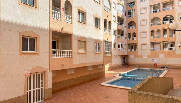 Перепродажа - Квартира - Torrevieja