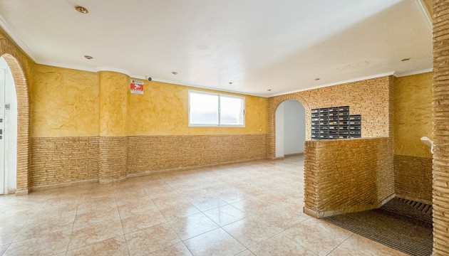Перепродажа - Квартира - Torrevieja