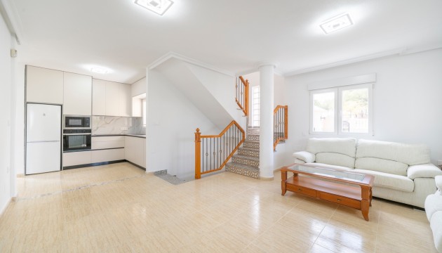 Odsprzedaż - Detached Villa - Orihuela Costa - Villamartín