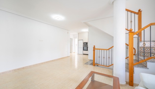 Odsprzedaż - Detached Villa - Orihuela Costa - Villamartín