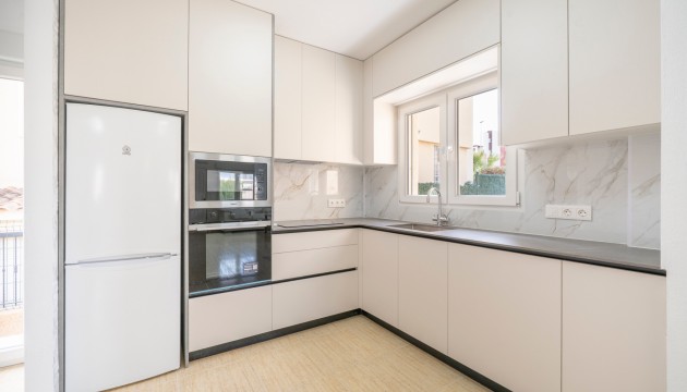 Odsprzedaż - Detached Villa - Orihuela Costa - Villamartín