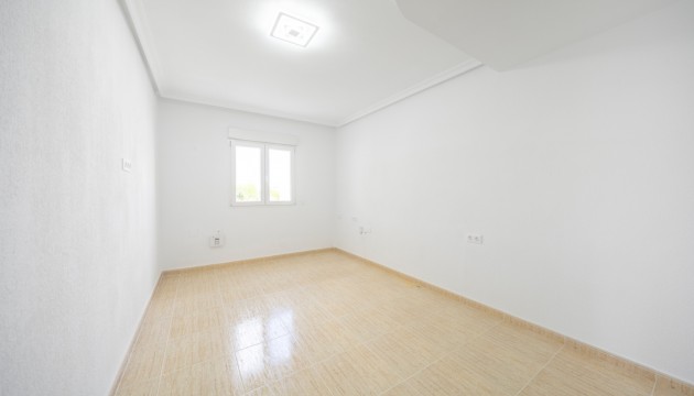 Odsprzedaż - Detached Villa - Orihuela Costa - Villamartín