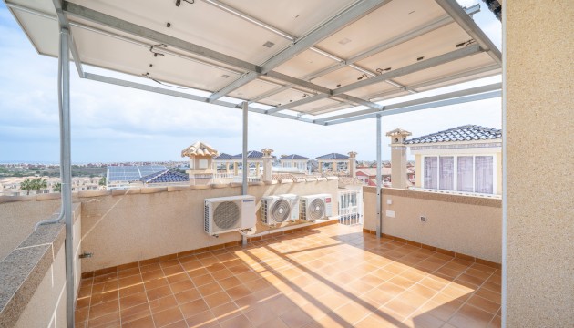 Odsprzedaż - Detached Villa - Orihuela Costa - Villamartín