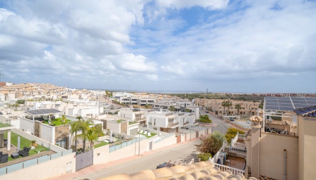 Odsprzedaż - Detached Villa - Orihuela Costa - Villamartín