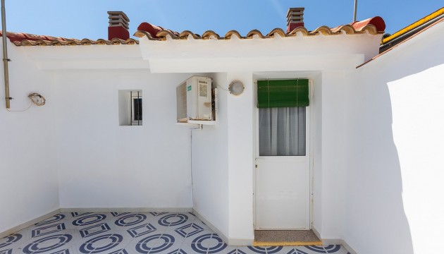 Odsprzedaż - House - Los Alcazares - Centro