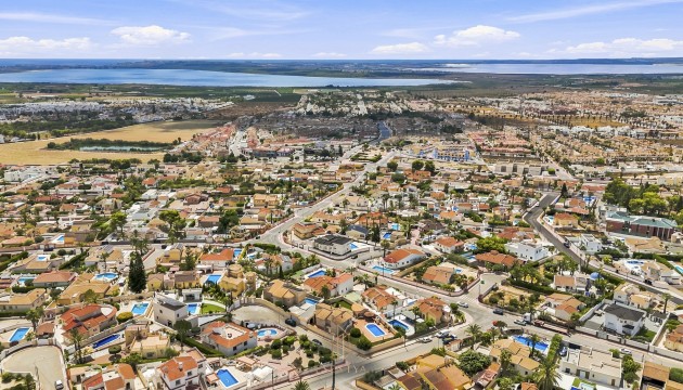 Odsprzedaż - Detached Villa - Ciudad Quesada - Centro