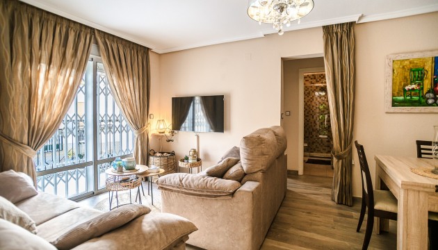 Odsprzedaż - Apartment - Torrevieja - El chaparral