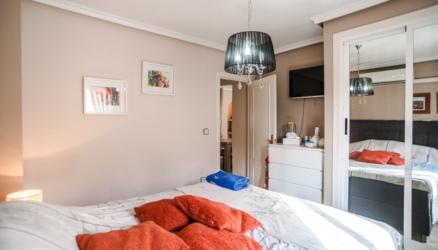 Odsprzedaż - Apartment - Torrevieja - El chaparral