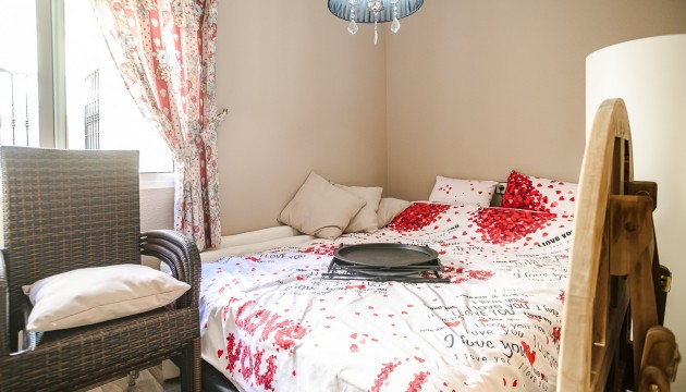 Odsprzedaż - Apartment - Torrevieja - El chaparral