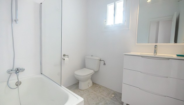 Begagnad - House - San Miguel de Salinas