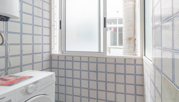 Odsprzedaż - Apartment - Torrevieja - Torrelamata - La Mata
