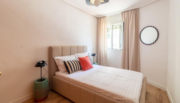 Odsprzedaż - Apartment - Torrevieja - Torrelamata - La Mata