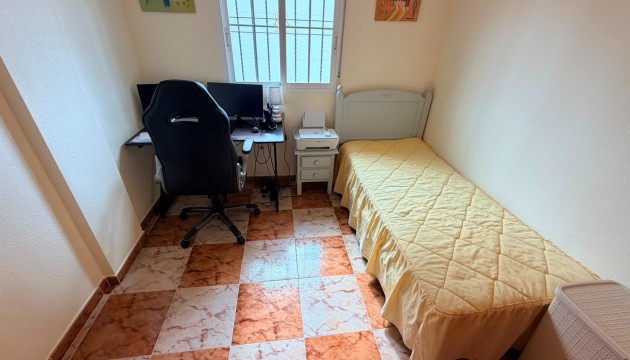 Begagnad - Parhus - Orihuela Costa