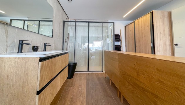 Videresalg - Rekkehus - Torrevieja - Nueva Torrevieja - Aguas Nuevas