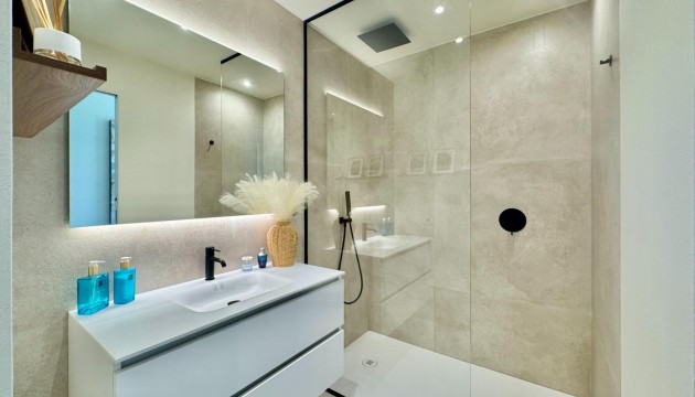 Reventa - Apartamento - Orihuela - Las Colinas Golf