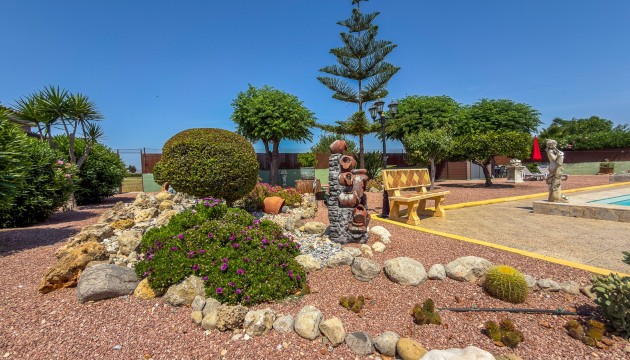 Reventa - Chalet Independiente - Catral