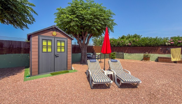 Reventa - Chalet Independiente - Catral