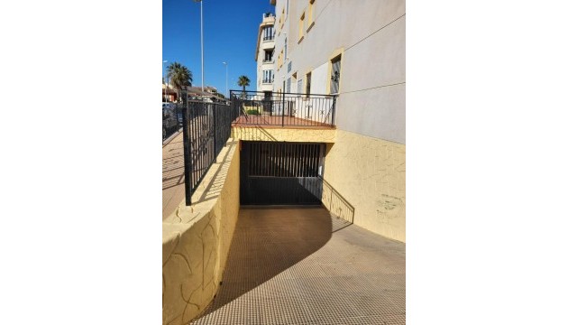 Reventa - Garaje - Orihuela Costa - Playa Flamenca