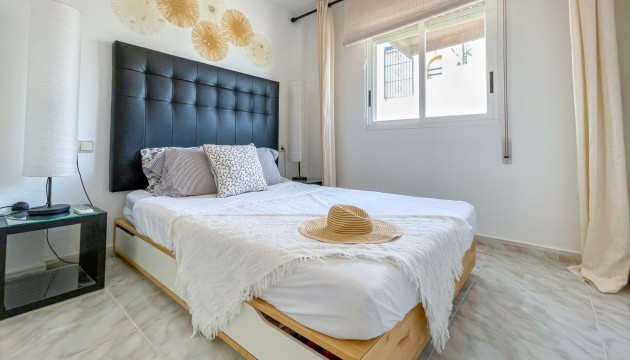 Videresalg - Rekkehus - Torrevieja - La Siesta - El Salado -  Torreta