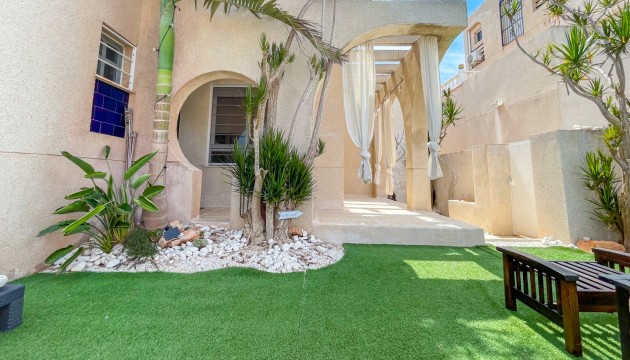 Videresalg - Rekkehus - Torrevieja - La Siesta - El Salado -  Torreta